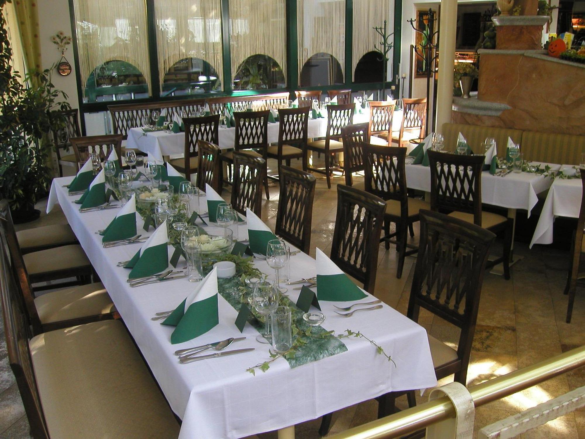 Parkhotel Neubauer Bad Sauerbrunn Экстерьер фото